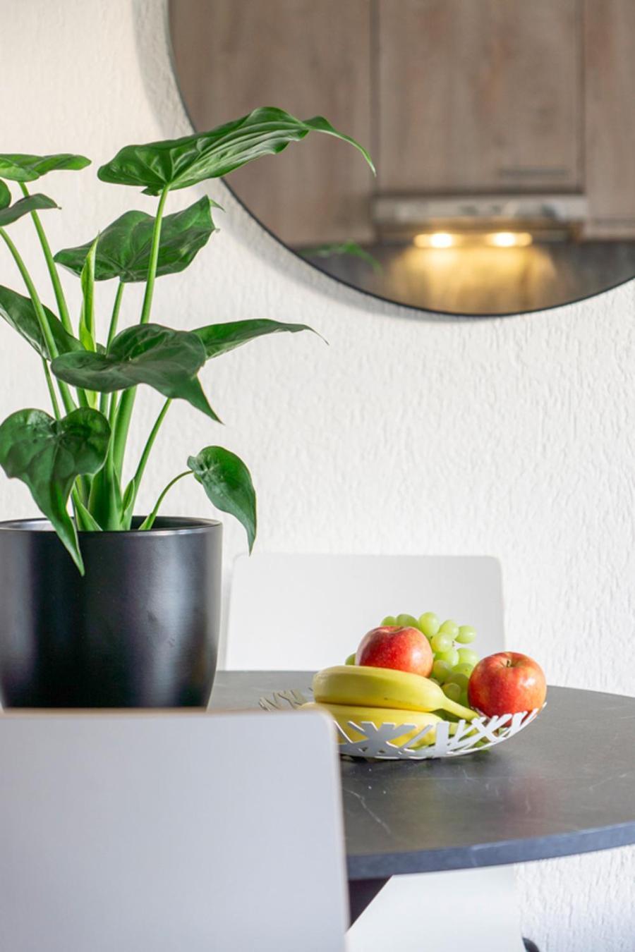 Special Picco Picasso Apartment Basel, Bahnhof Grossbasel 10-Star Екстериор снимка
