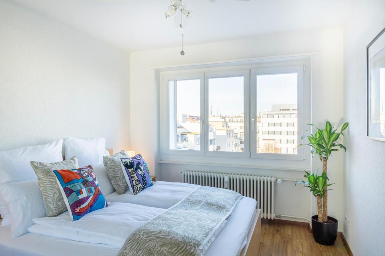 Special Picco Picasso Apartment Basel, Bahnhof Grossbasel 10-Star Екстериор снимка