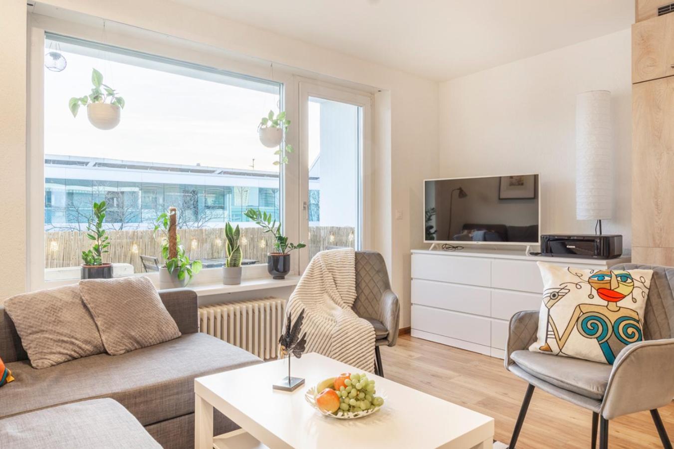 Special Picco Picasso Apartment Basel, Bahnhof Grossbasel 10-Star Екстериор снимка